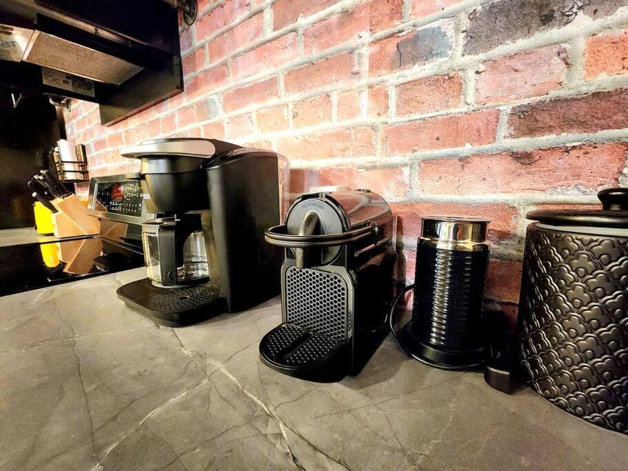 Loft Style Industriel-Centre-Ville+Parking Gratuit Quebec City Phòng bức ảnh