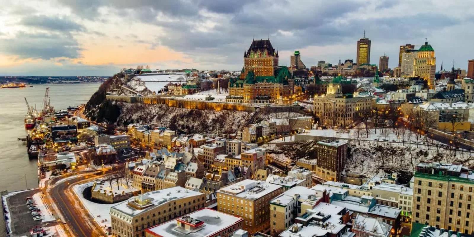 Loft Style Industriel-Centre-Ville+Parking Gratuit Quebec City Ngoại thất bức ảnh